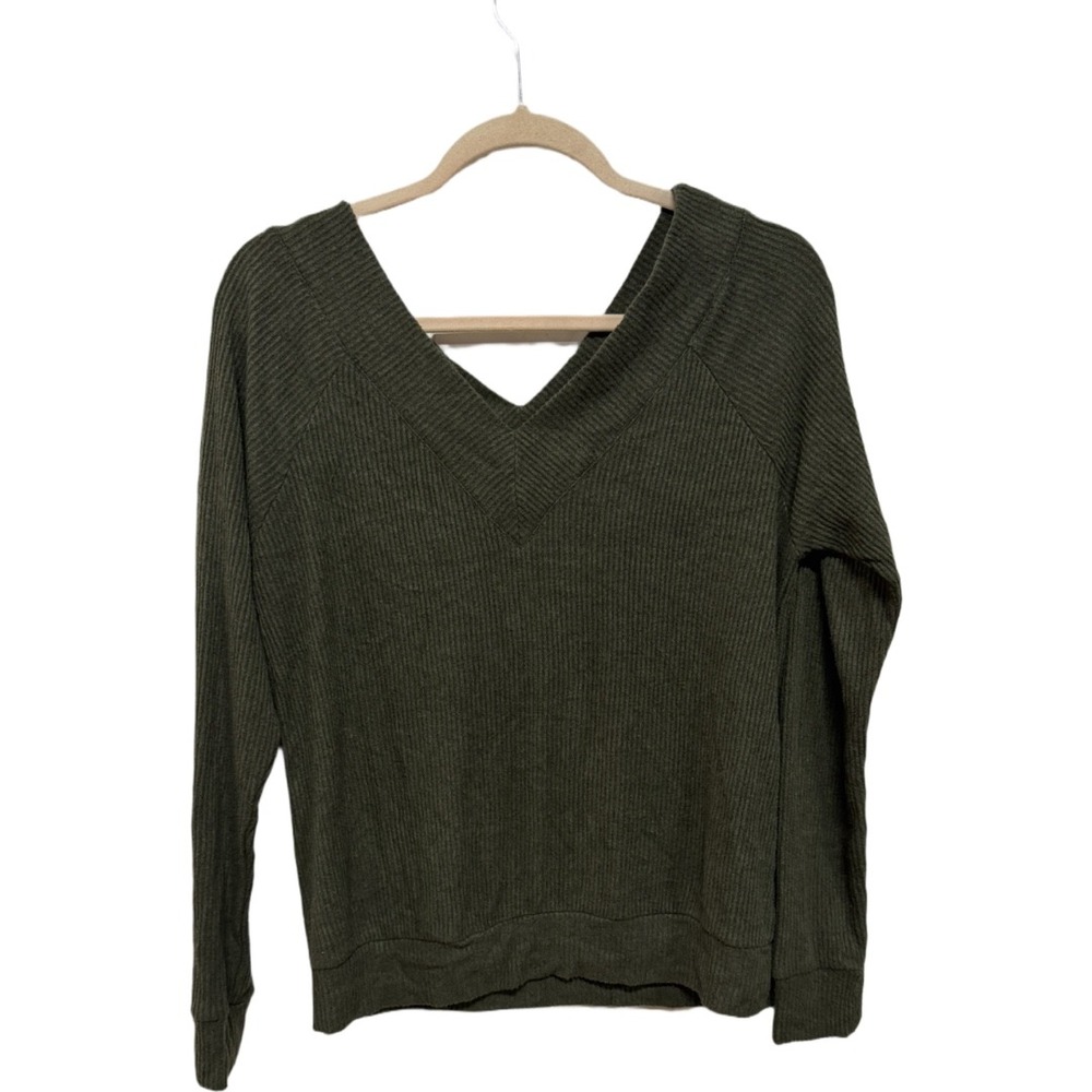 Wantable Women's Medium Olive Green Ribbed V Neck Long Sleeve Sweater Top